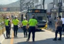 KARABÜK’TE BELEDİYE OTOBÜSÜ YAYAYA ÇARPTI: 1 YARALI
