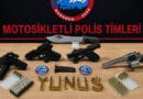 POLİSİN ŞÜPHE ÜZERİNE DURDURDUĞU ARAÇTAN SİLAH ÇIKTI